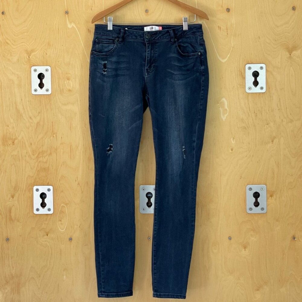 CAbi Curvy Skinny Jeans